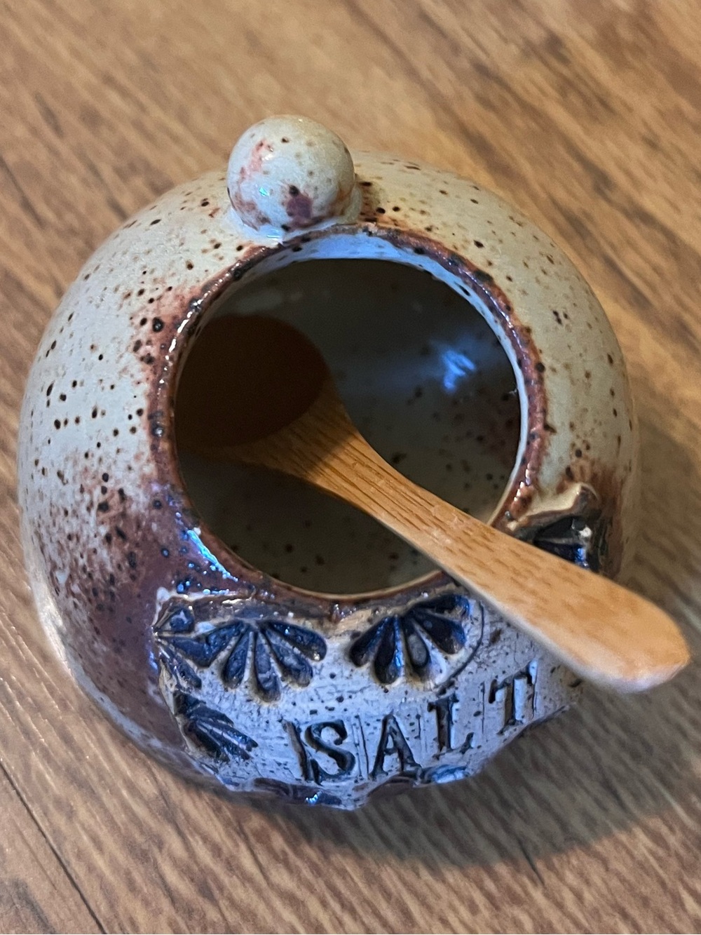 Handcrafted Ceramic Salt Jar Speckled Cream Wooden Spoon western country vtg cos